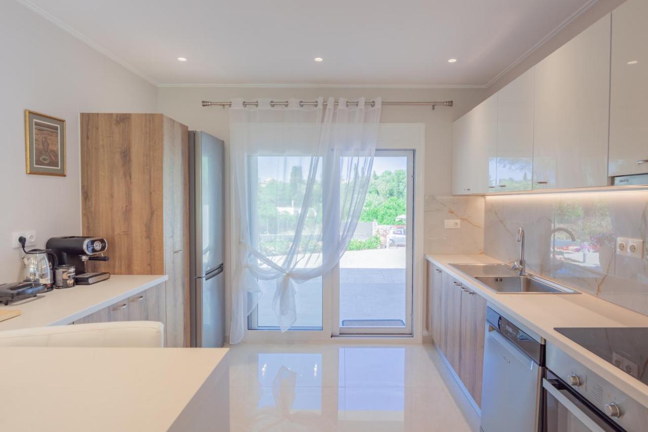 הוילה Kompítsion Katikia House מראה חיצוני תמונה