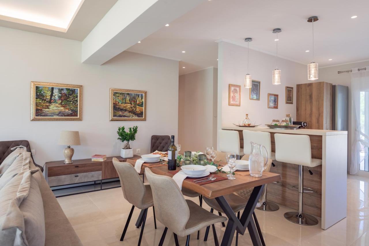 הוילה Kompítsion Katikia House מראה חיצוני תמונה
